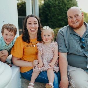 Meet your Posher, Claire